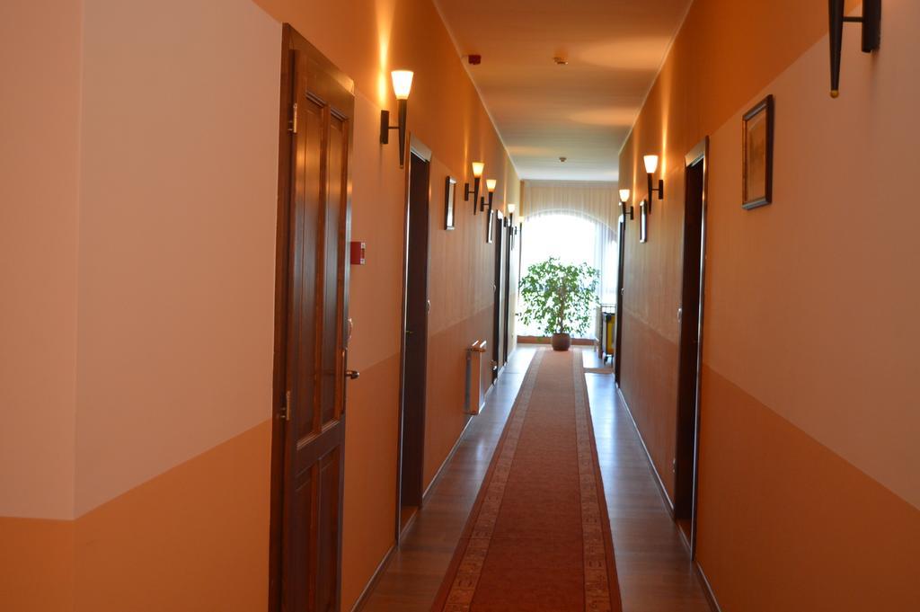 Piroska Csarda Es Panzio Bed & Breakfast Siofok Bagian luar foto